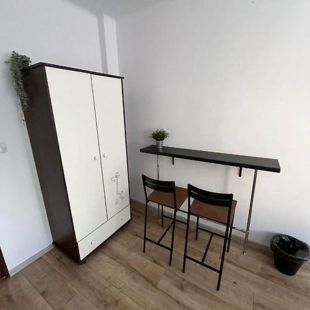 Well Apartment In Old Town Krakau Exterior foto